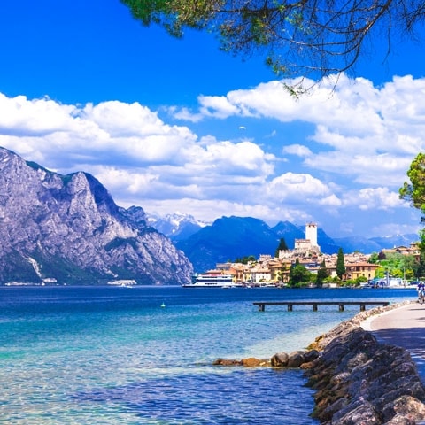 Como